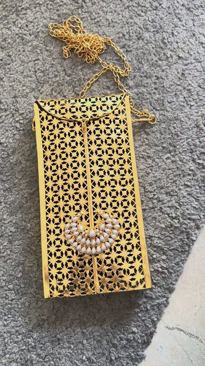 Maharani phone carrier
